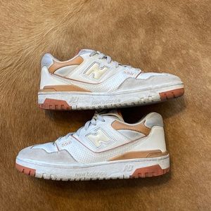 NEW BALANCE Au Lait White & Tan 550 Sneakers